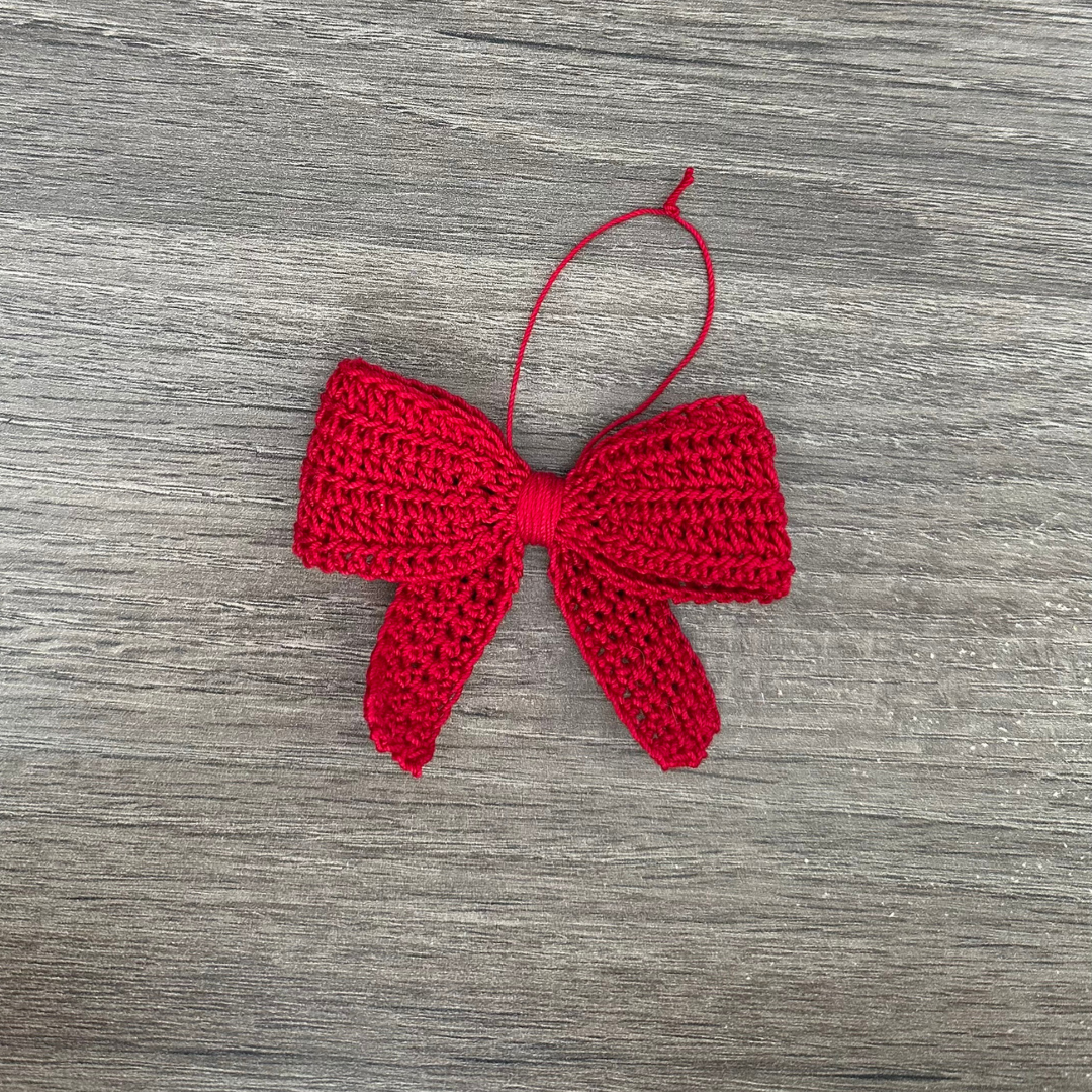 Red Crochet Bow1